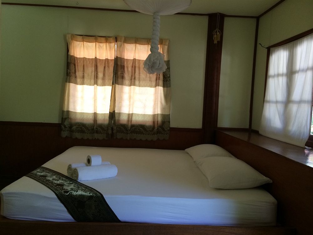 Seaview Rainbow Hotel Srithanu Buitenkant foto